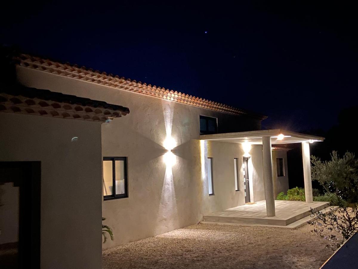 Magnifique Villa classée 4* meublé de tourisme Flassans-sur-Issole Exterior foto